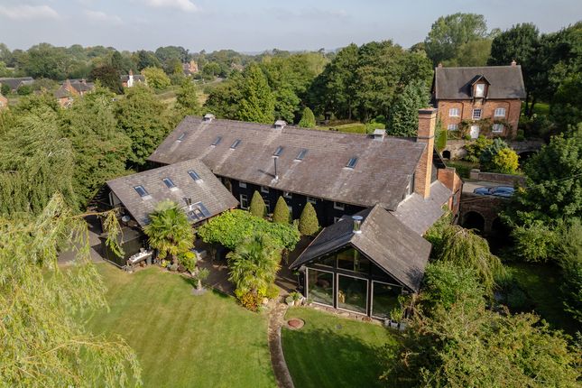 Longford, Ashbourne, Derbyshire DE6 6 bed detached house for sale