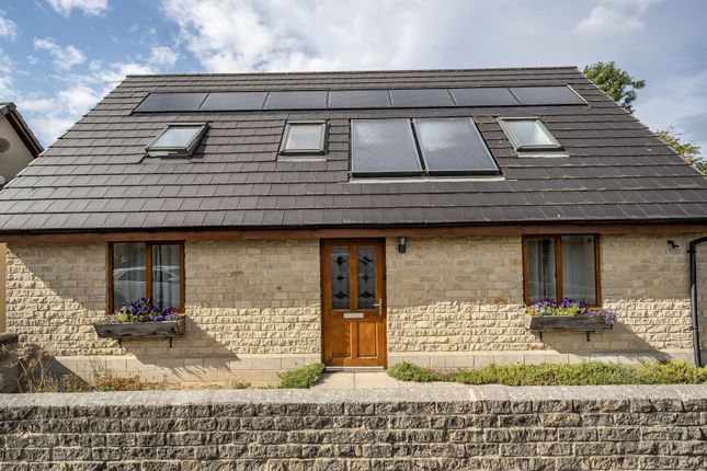 Grove Lane, Radstock BA3 3 bed detached house for sale