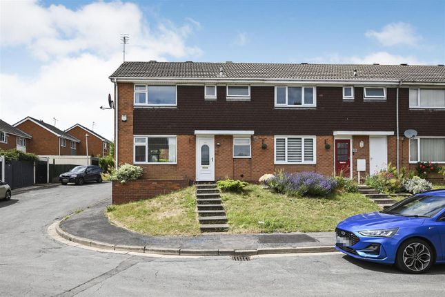 3 bedroom end of terrace house for sale