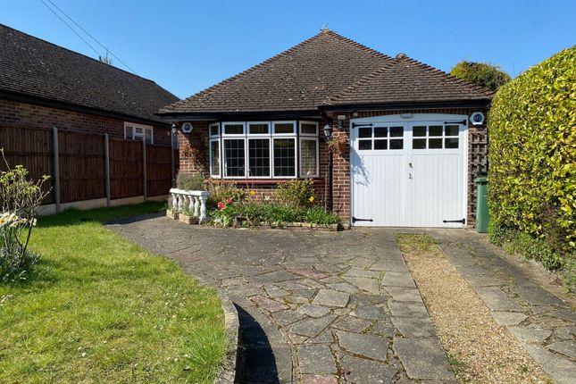 Chelsfield Lane, Orpington, BR6 7RR 3 bed bungalow for sale