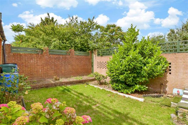 Wheatfield Way, Brighton, East Sussex 2 bed semi