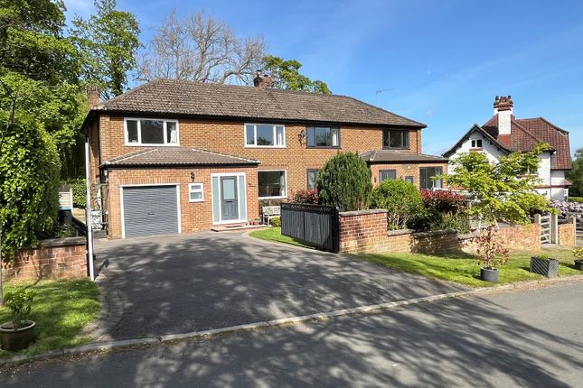 4 bedroom semi-detached house for sale