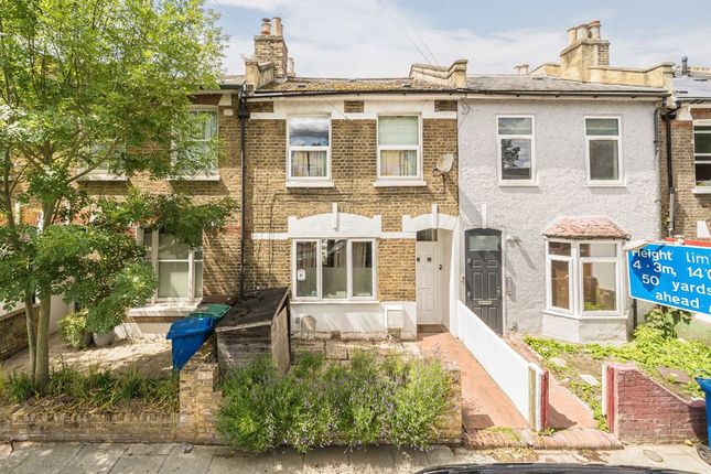 Kirkwood Road, London SE15 3 bed terraced house for sale