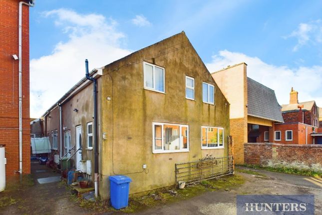 Tennyson Avenue, Bridlington 3 bed end of terrace house for sale