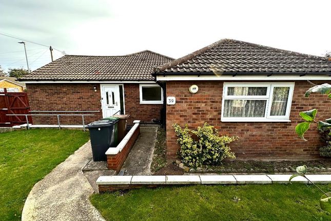 2 bedroom semi-detached bungalow for sale