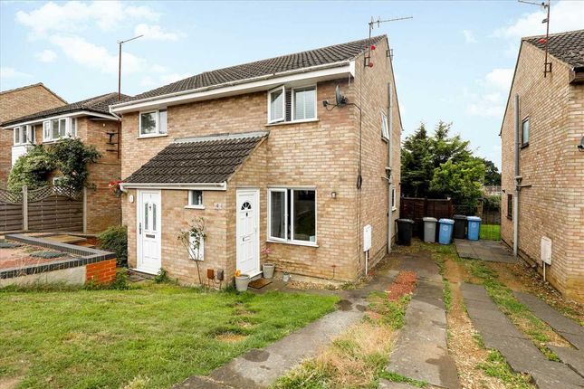 2 bedroom semi-detached house for sale