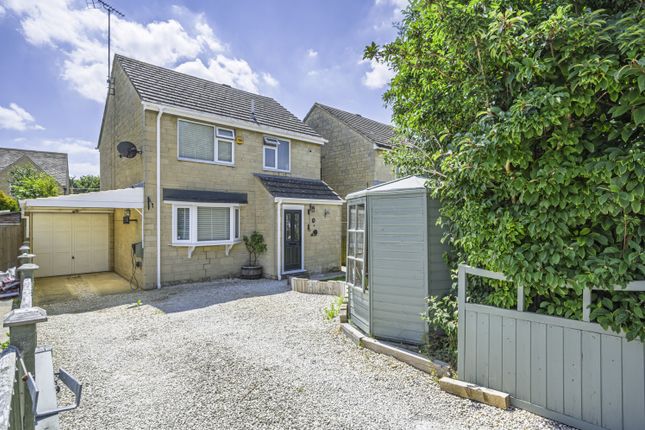 The Lennards, South Cerney 3 bed detached house for sale