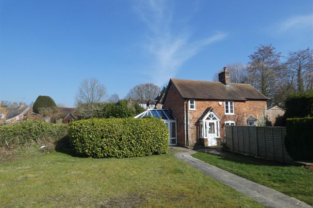 2 bedroom detached house for sale