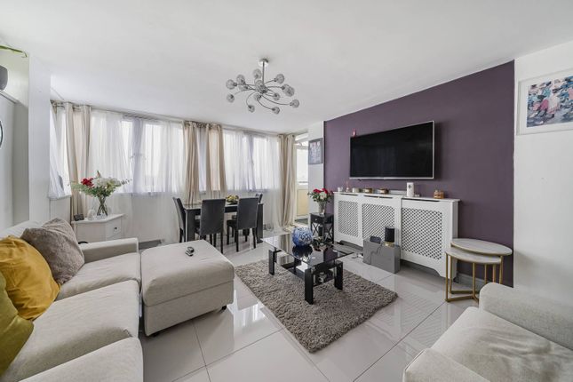Blackshaw Road, Tooting Broadway... 2 bed flat for sale