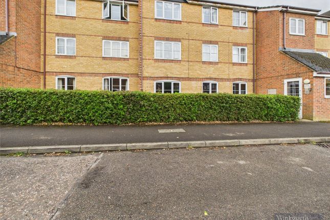 Donald Woods Gardens, Surbiton KT5 2 bed apartment for sale