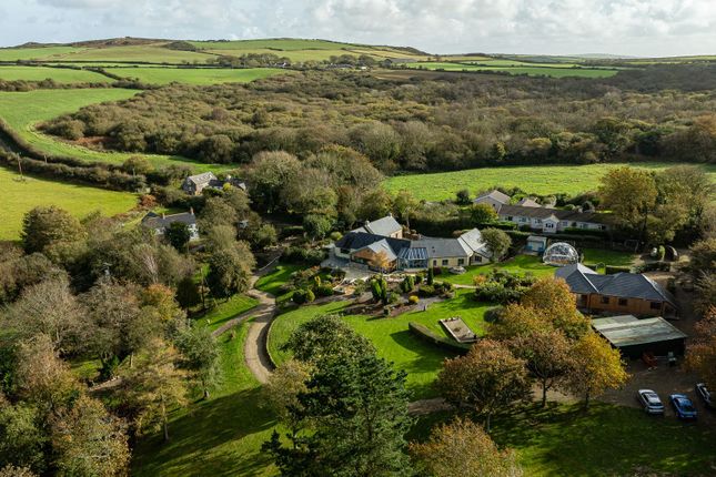 Rhyd Y Fferm, Castlemorris, Tregwynt... 7 bed detached house for sale