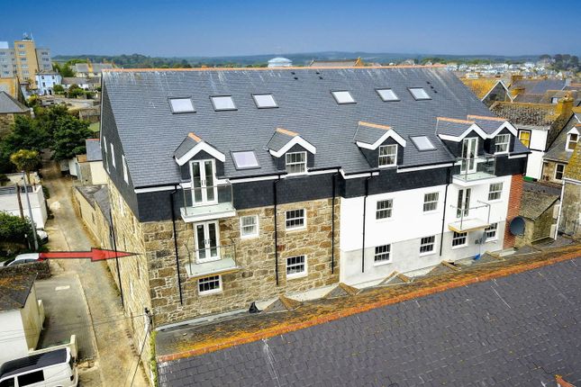 Causewayhead, Penzance TR18 2 bed apartment for sale
