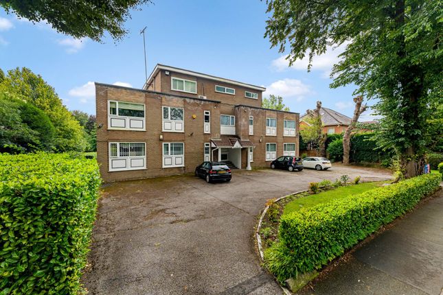 Lakeside Court, Old Hall Road... 2 bed flat for sale