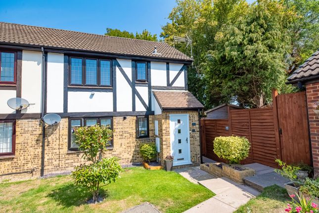 Yateley GU46 1 bed maisonette for sale