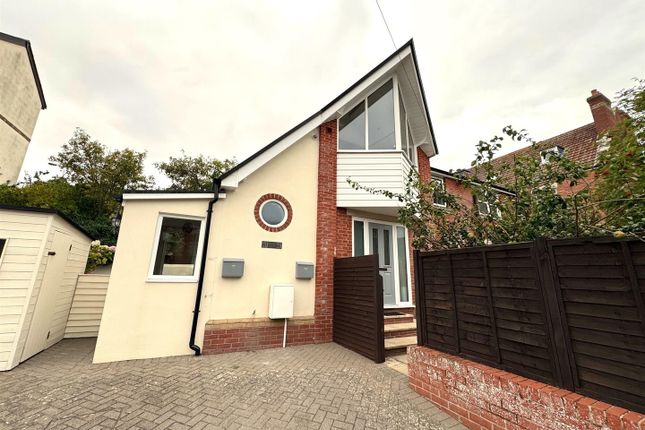 2 bedroom property for sale
