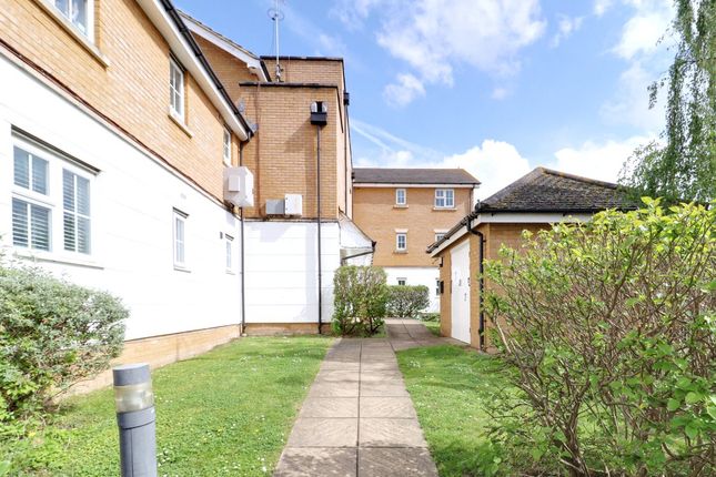 1 bedroom ground floor flat for sale