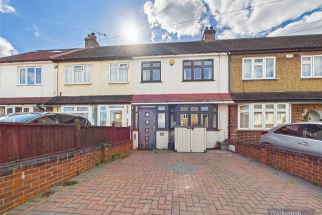 Ronelean Road, Surbiton KT6 3 bed terraced house for sale