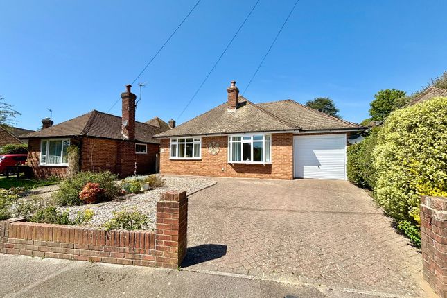 2 bed detached bungalow