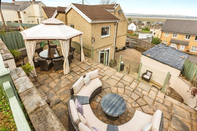 4 bedroom semi-detached house for sale