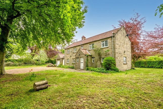 Kilburn, York YO61 4 bed detached house for sale