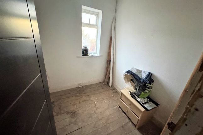 3 bed semi-detached house