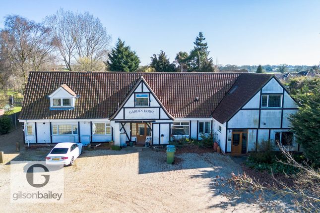 Salhouse Road, Norwich NR13 7 bed detached house for sale