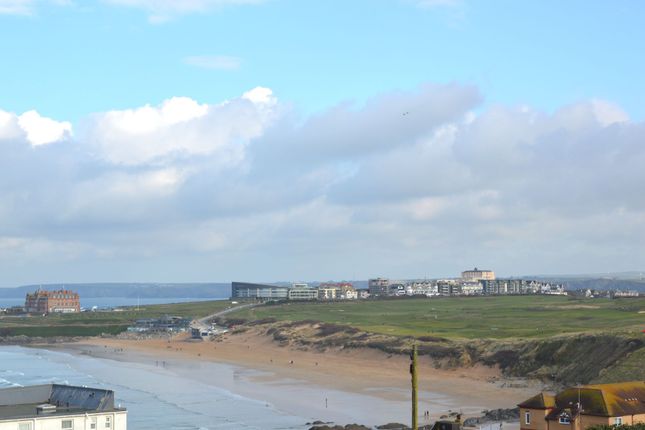Pentire Avenue, Newquay TR7 3 bed detached house for sale