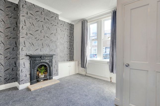 Peter Street, Workington CA14 2 bed terraced house for sale