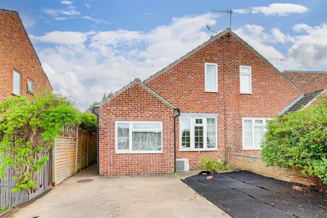 2 bedroom semi-detached bungalow for sale