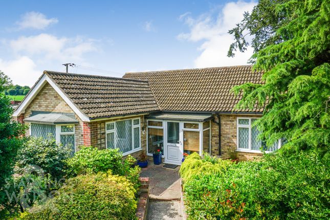 2 bed detached bungalow