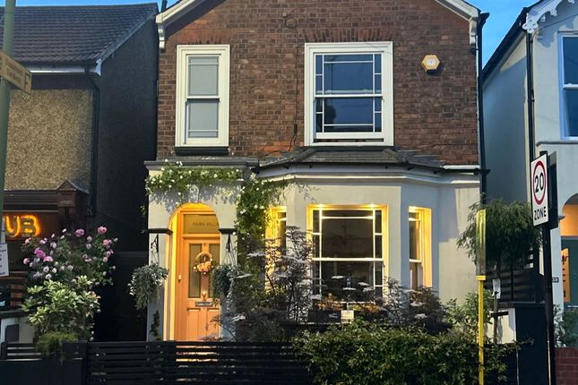 Stanhope Road, St. Albans, AL1 5BL 4 bed detached house for sale