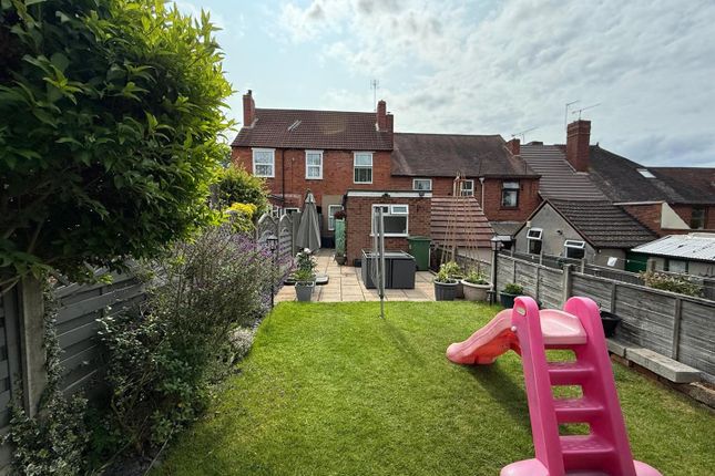 Spring Street, Halesowen, B63 2SY 2 bed terraced house for sale