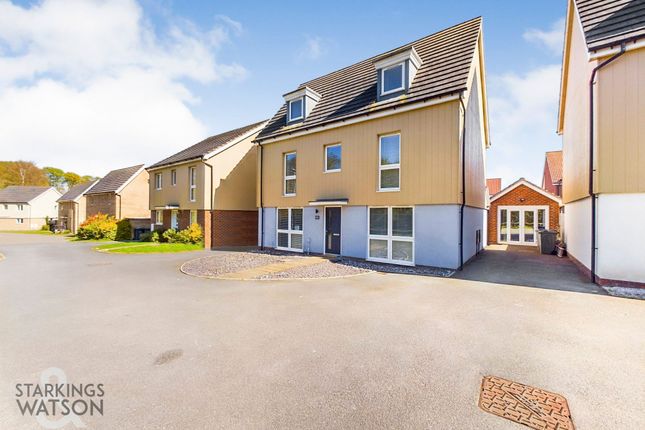 Peacock Grove, Costessey, Norwich 5 bed detached house for sale