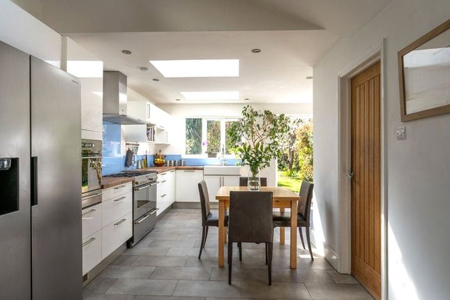 3 bed semi-detached house