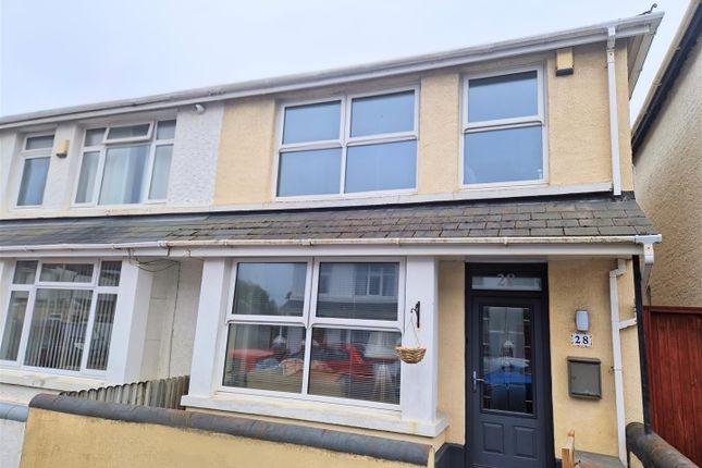 Lewis Place, Porthcawl CF36 3 bed semi