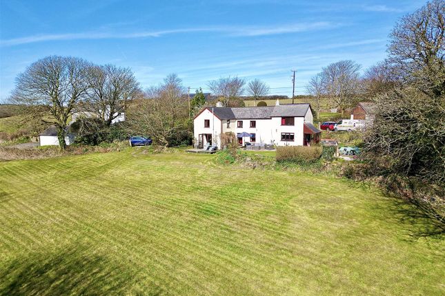 Releath TR14 4 bed country house for sale