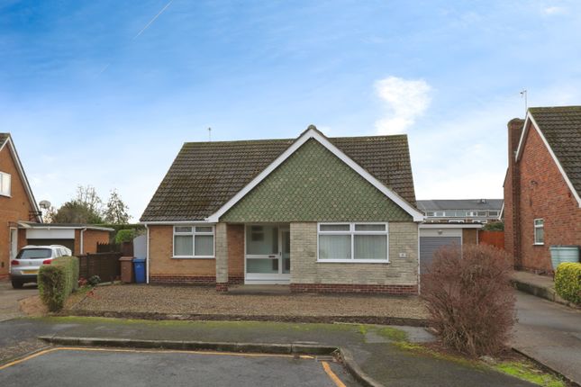 Brantingham Close, Cottingham, HU16 5JW 2 bed detached bungalow for sale