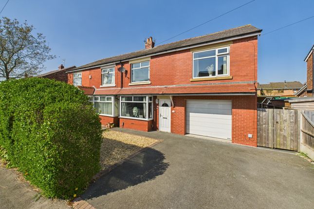 Laburnum Avenue, Lostock Hall PR5 3 bed semi