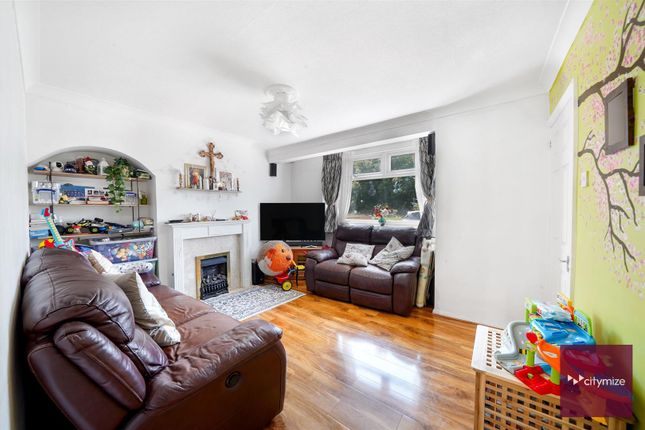 3 bed terraced house