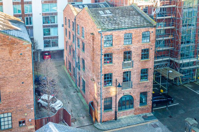 Leeds LS9 2 bed flat for sale