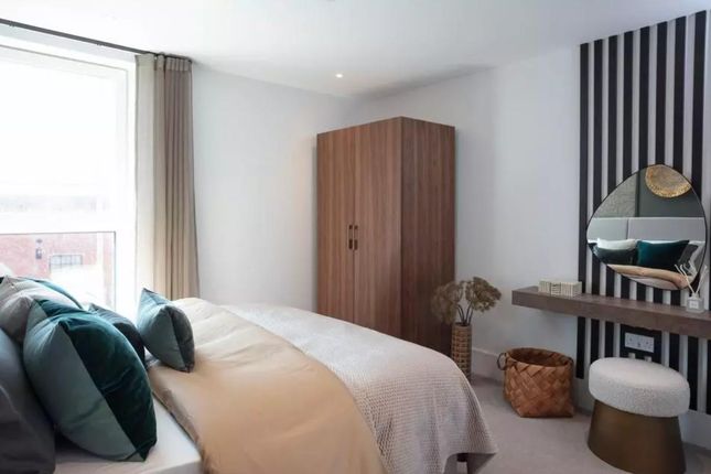 Apartment 32 Clarence View, Salford 2 bed apartment for sale