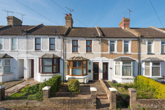 Linden Road, Ashford 3 bed terraced house for sale