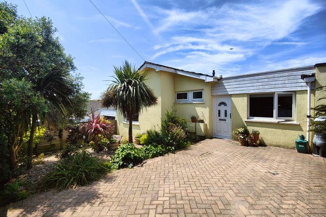 Middleton Crescent, Newquay TR7 3 bed detached house for sale