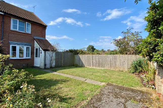 Holywell Walk, Hailsham 2 bed end of terrace house for sale