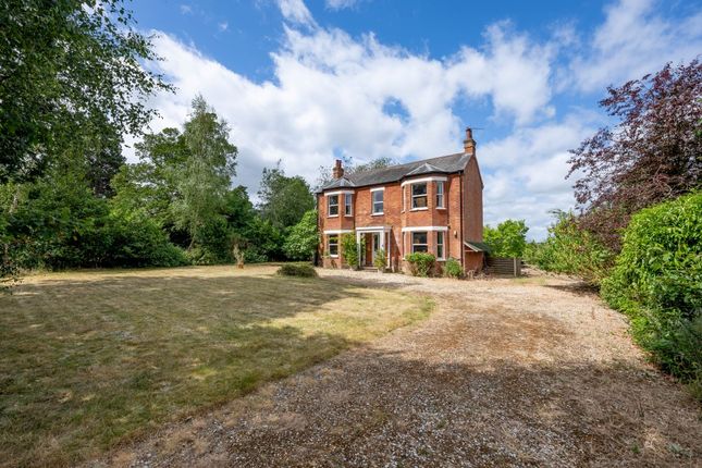 South Wootton, Kings Lynn 5 bed detached house for sale