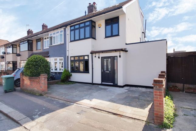 Melville Road, Rainham RM13 5 bed end of terrace house for sale