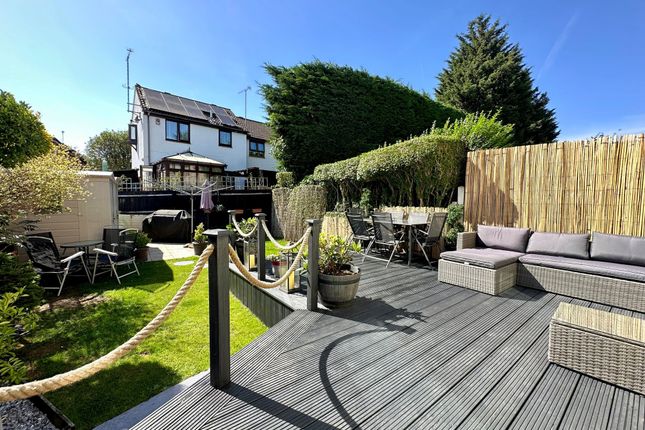 Passingham Close, Billericay CM11 3 bed semi