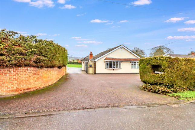 3 bedroom detached bungalow for sale