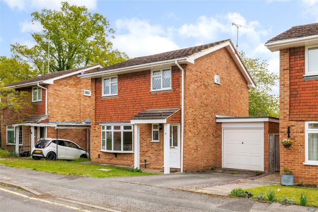 Cedar Drive, Sunningdale, Berkshire, SL5 4 bed detached house for sale