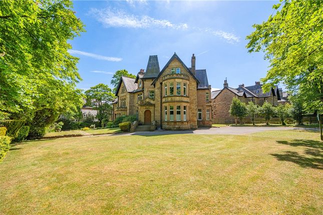 York Road, North Yorkshire HG1 35 bed detached house for sale